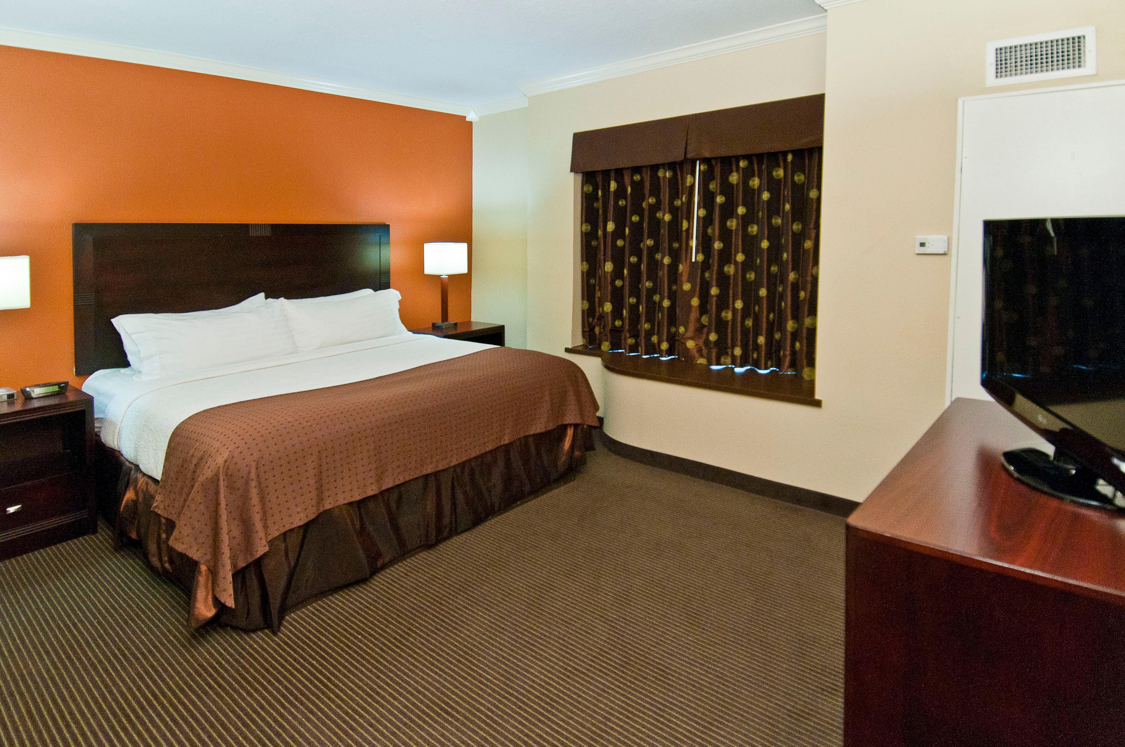 Wyndham Lake Charles Exterior photo