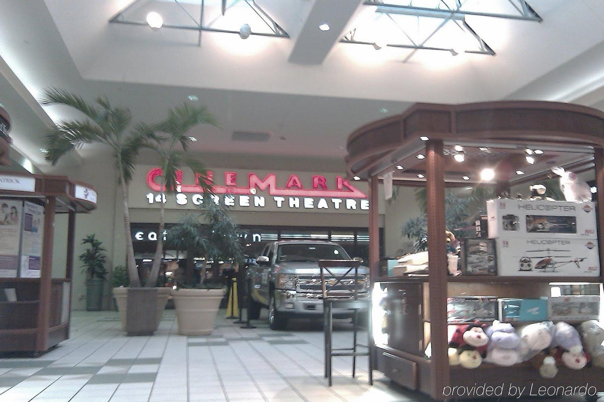 Wyndham Lake Charles Exterior photo